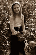 A beautiful family portrait shoot at Frame Park in Waukesha, WI - Randy K Photography